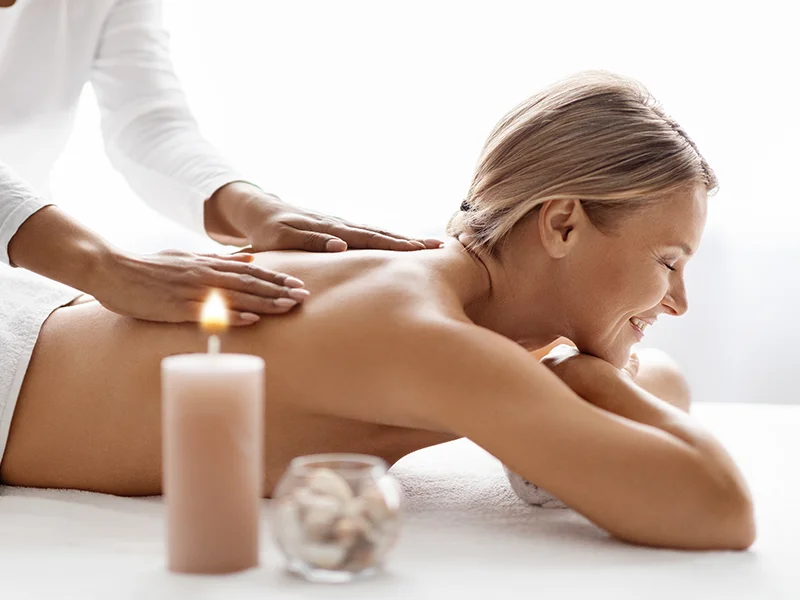 Masaż twarzy i ciała